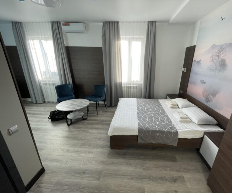 Bayan hotel