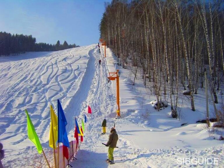 Гора Комсомольская